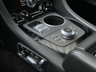 Aston Martin Rapide