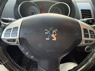 Peugeot 4007