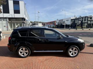 Peugeot 4007
