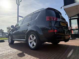 Peugeot 4007