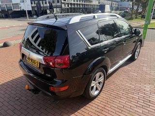Peugeot 4007