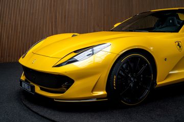 Ferrari 812 GTS