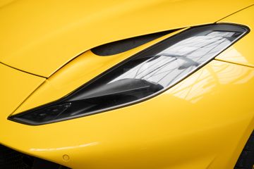 Ferrari 812 GTS