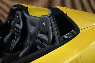Ferrari 812 GTS