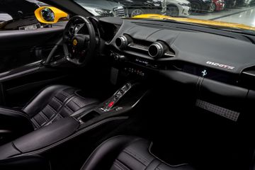 Ferrari 812 GTS