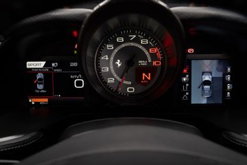 Ferrari 812 GTS