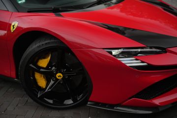 Ferrari SF90 Stradale