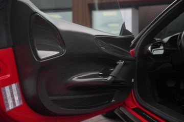 Ferrari SF90 Stradale
