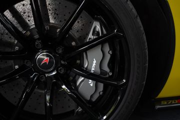 McLaren 570S