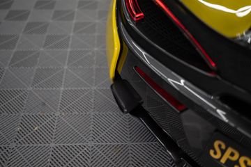McLaren 570S