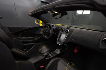 McLaren 570S