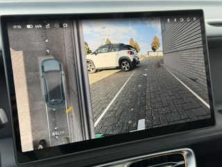 Leapmotor B10