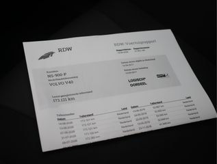 Volvo V40