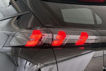 Peugeot e-2008