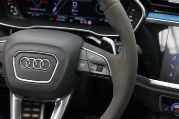 Audi RSQ3