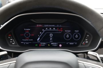 Audi RSQ3