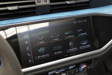 Audi RSQ3