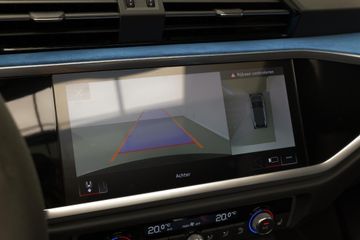 Audi RSQ3