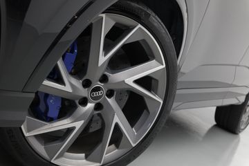 Audi RSQ3