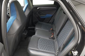 Audi RSQ3