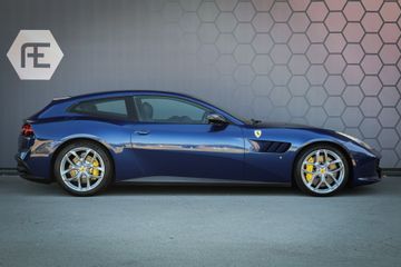 Ferrari GTC4Lusso