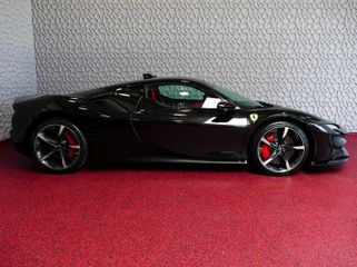 Ferrari SF90 Stradale