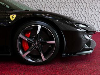 Ferrari SF90 Stradale