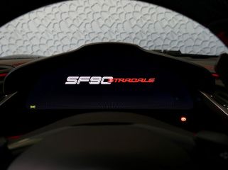 Ferrari SF90 Stradale