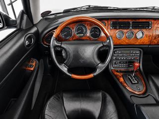 Jaguar XK