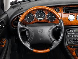 Jaguar XK