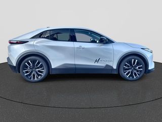 Toyota C-HR+