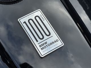 BMW R 18