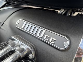 BMW R 18