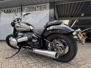BMW R 18