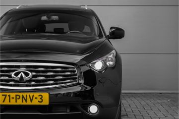 Infiniti FX