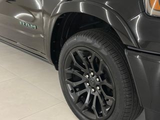 Dodge Ram Pick-Up