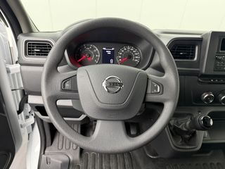 Nissan Interstar