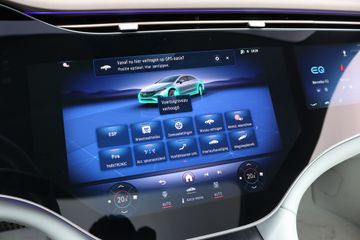 Mercedes-Benz EQS