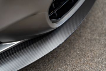 Aston Martin V12 Vanquish