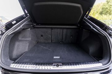 Audi RSQ3