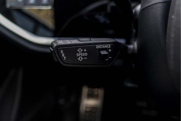 Audi RSQ3