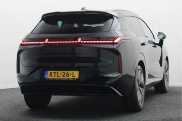 Lynk & Co 08