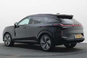 Lynk & Co 08
