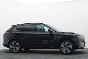 Lynk & Co 08