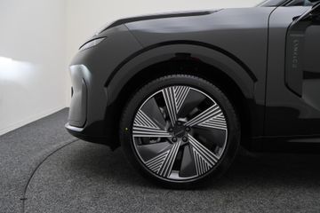 Lynk & Co 08