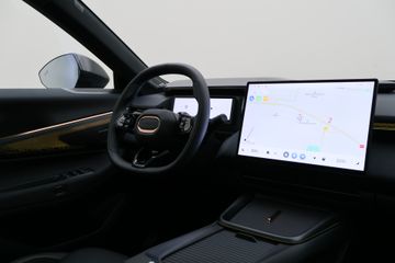 Lynk & Co 08