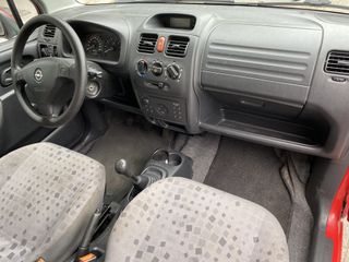 Opel Agila