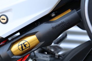 BMW F 900 R