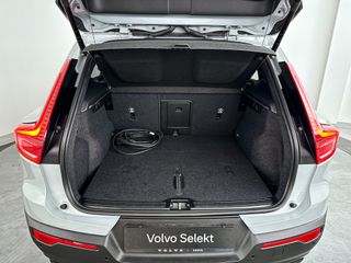 Volvo EX40