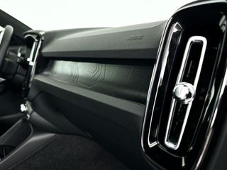 Volvo EX40